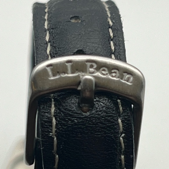 LL Bean Swiss Rectangular Black and White 26 mm Women Watch Working - Picture 10 of 11